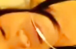 XXX Des lesbiennes blondes avec un gros gode xxx video pornographique