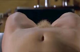 XXX Une femme au voir des vidéos porno gratuit foyer amateur potelée chevauche son mari attaché au lit .. !!!